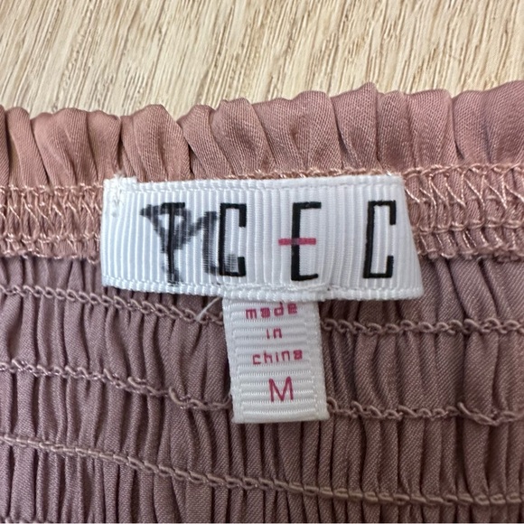 TCEC Mauve Smocked Waist Shorts - Picture 3 of 5